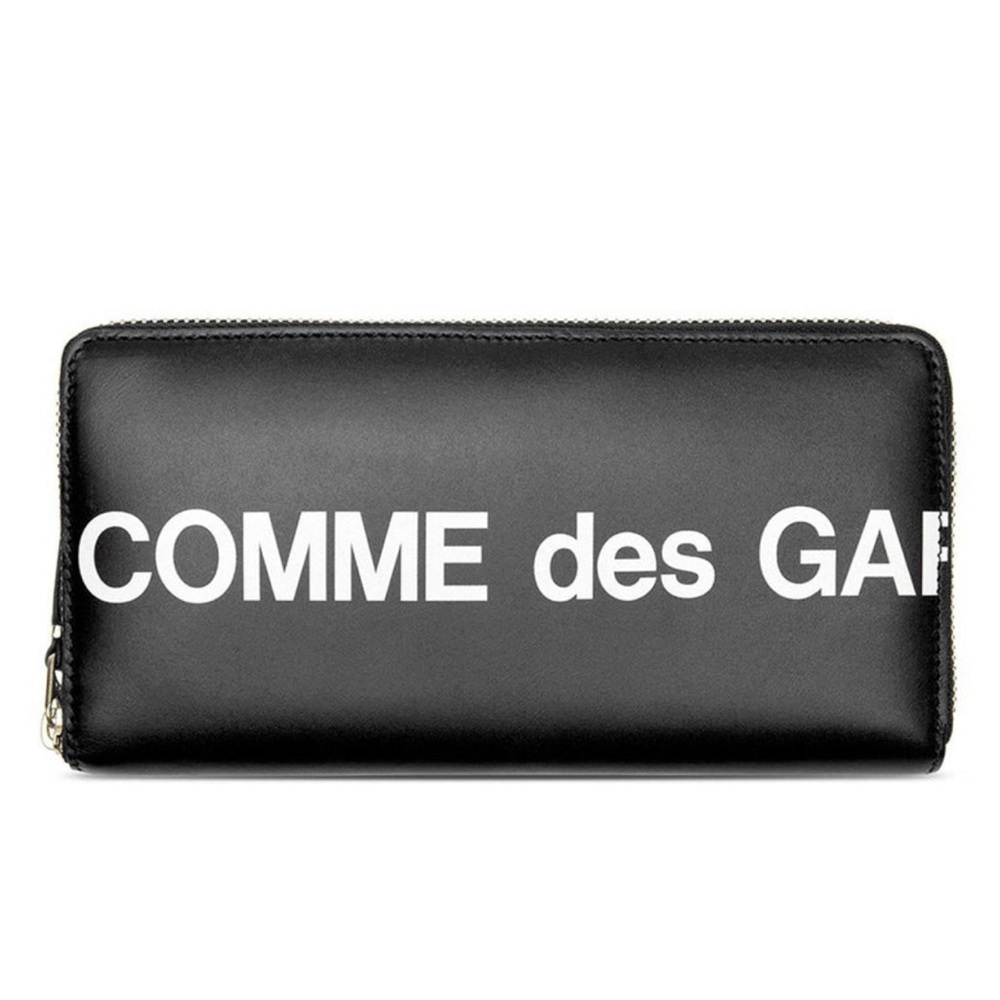 COMME DES GARCONS WALLET
COMME DES GARCONS SA0110 HUGE LOGO LEATHER